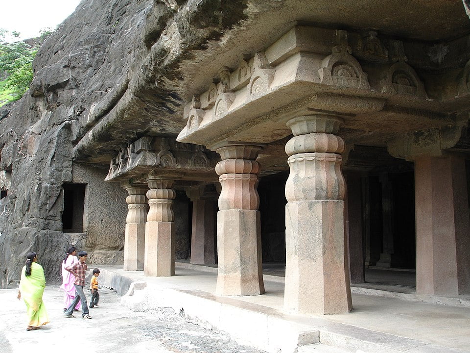 Ajanta-caves-front-kalavad_com